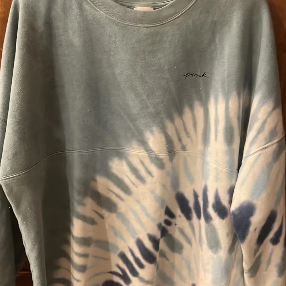 Pink - Picture 2 of 4